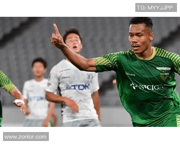 东京绿茵迎战心SC精彩对决展现足球魅力与激情的较量