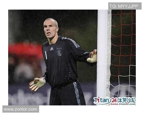 法比亚诺的传奇之路：从青涩少年到足球巨星的成长历程