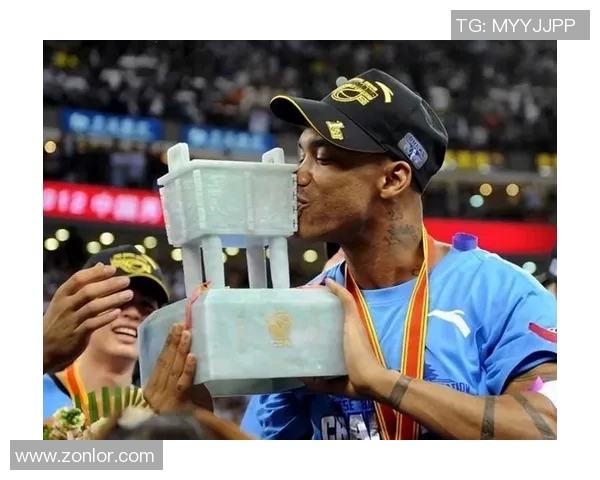 马布里携家人回归美国，结束在中国的篮球生涯